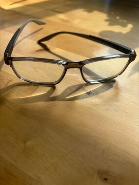 Foster Grant Gray Reading Glasses +2.50